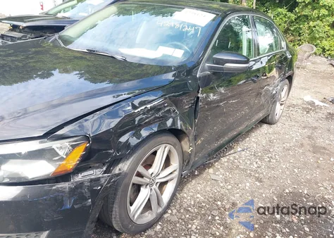 2014 Volkswagen Passat 2.5L Se from USA, damaged, VIN 1VWBP7A34EC014203